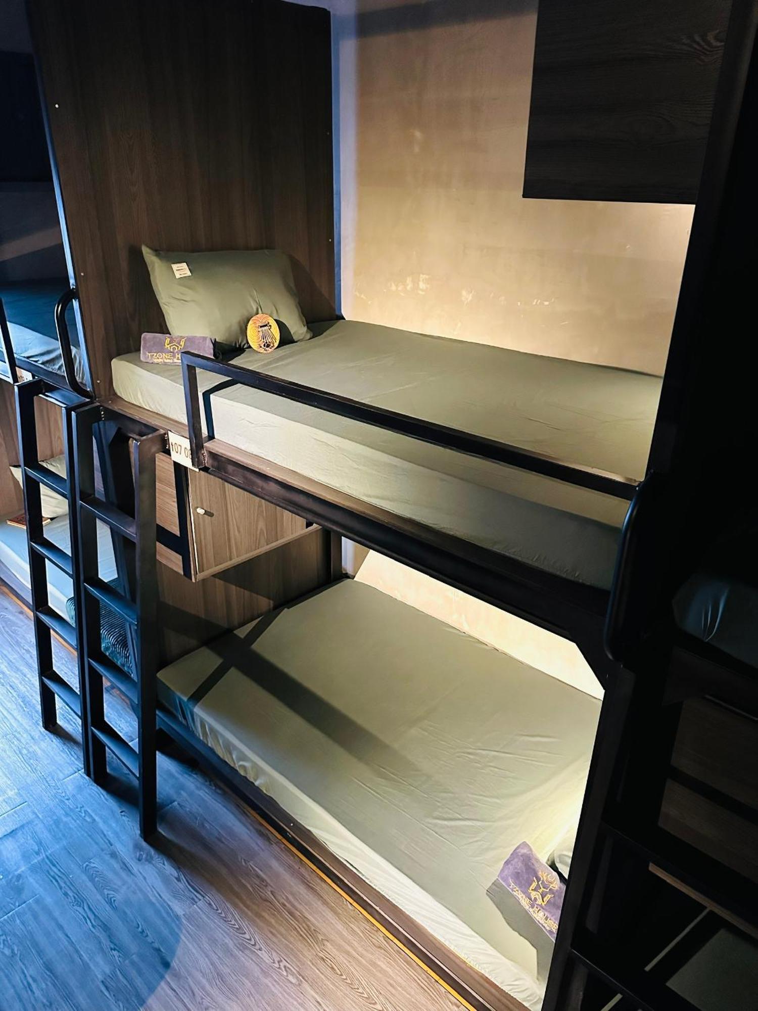 T Zone Hostel - Quiet Place, Near China Town,Ho Thi Ky Street Food,Cafe,Beer โฮจิมินห์ซิตี้ ภายนอก รูปภาพ